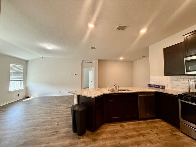 Building Photo - 13512 Boothe Grv