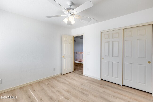 Building Photo - 17435 W Saguaro Ln