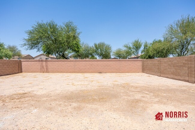 Building Photo - Great Home in Mission Valley