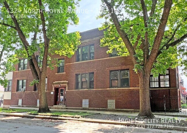 Primary Photo - 4324 N Hoyne Ave