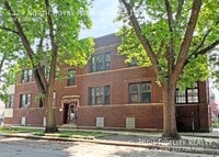 Building Photo - 4324 N Hoyne Ave