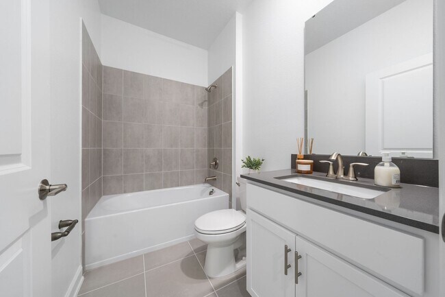 Building Photo - Beautiful and Brand New Single Family in T...