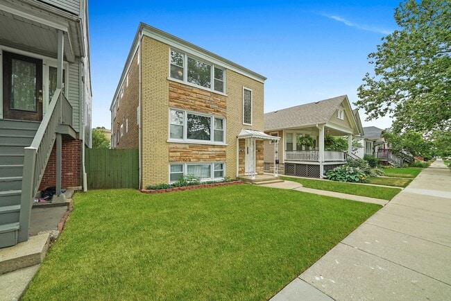 Building Photo - 4711 W Patterson Ave