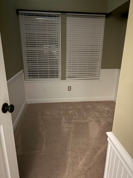 Bedroom 3 - 203 Lyons Cove Dr
