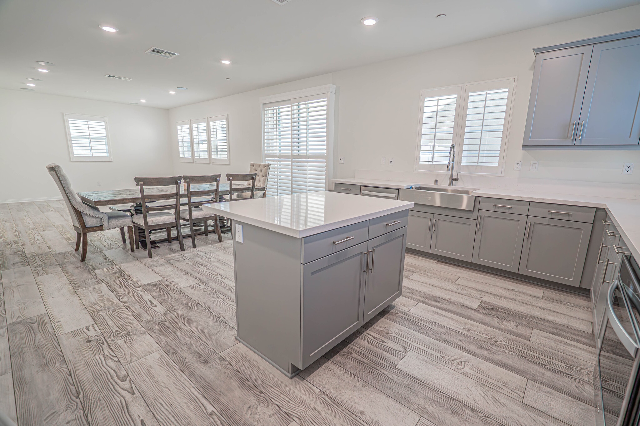 Building Photo - 17047 Zion Dr