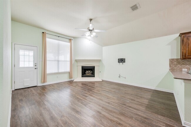 Building Photo - 12305 Durango Root Dr