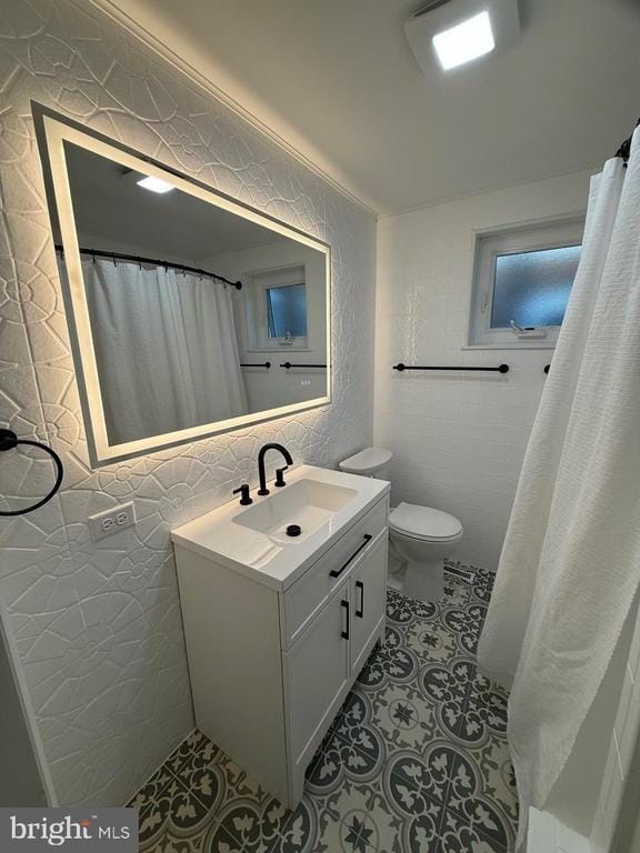 Building Photo - 601 Hawley St