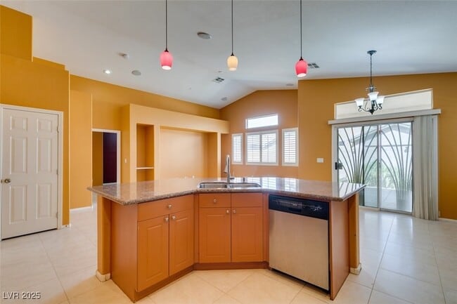 Building Photo - 7000 Point Cabrillo Ct