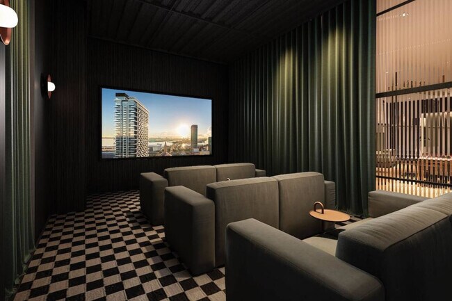 Building Photo - 601 N Miami Ave