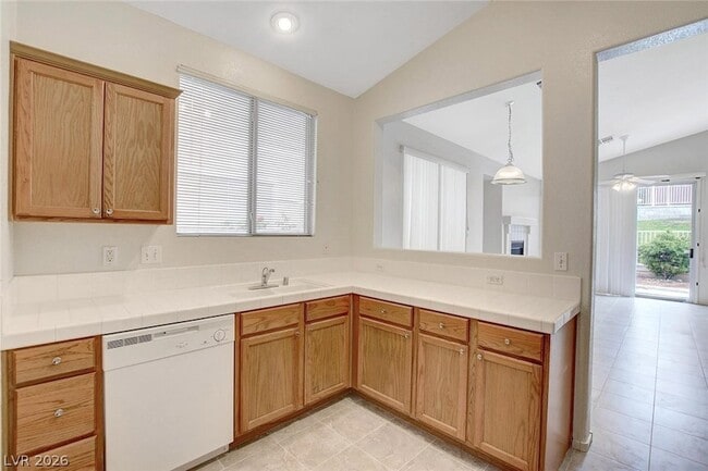 Building Photo - 1843 Thunder Mountain Dr