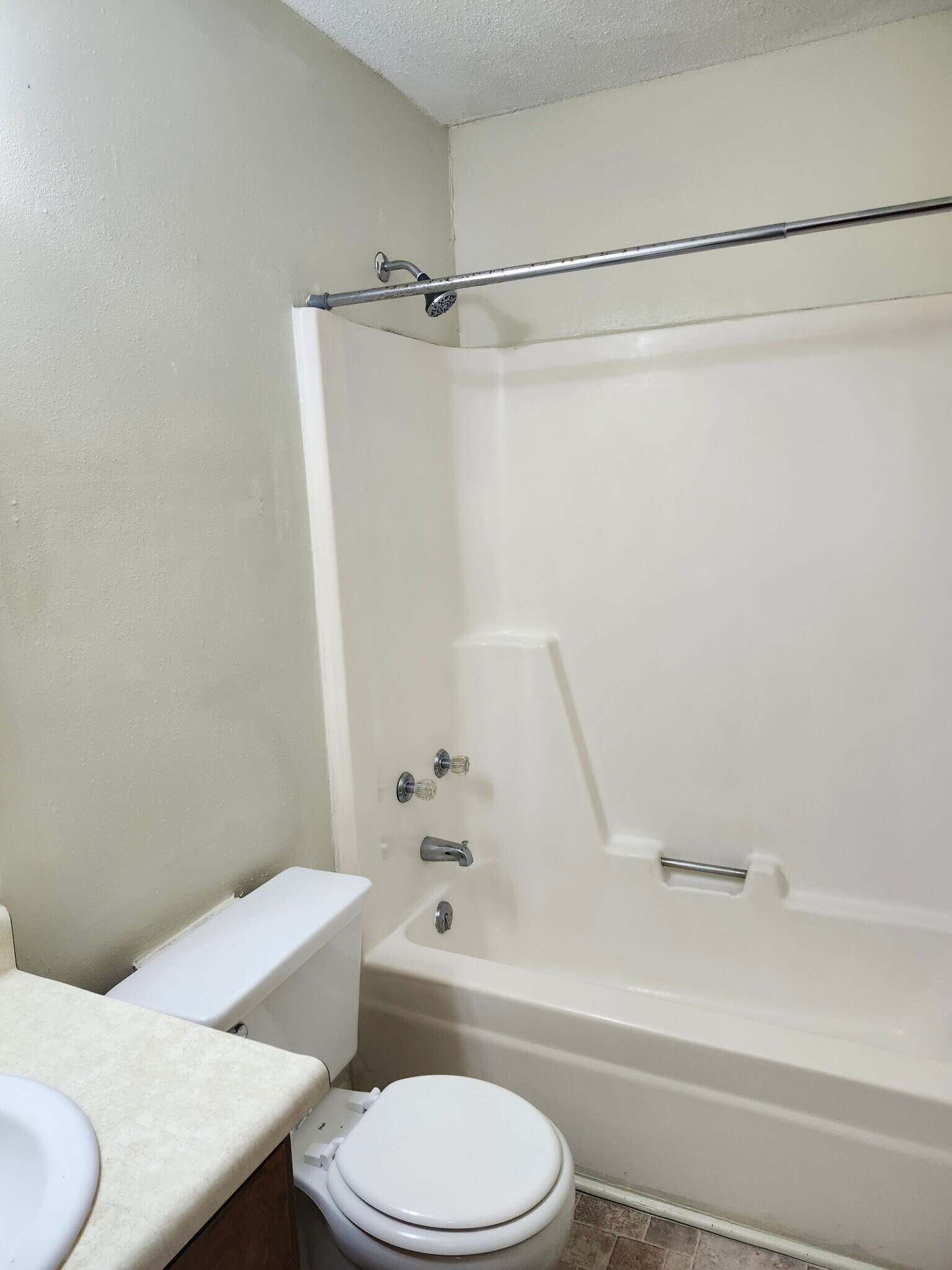Bathroom - 25 6th St