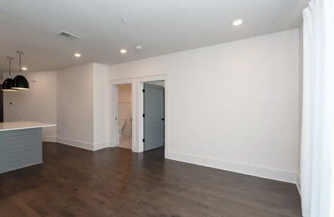 Building Photo - 1507 Porter Rd