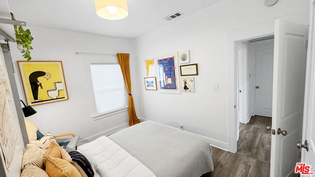 Building Photo - 3489 2nd Ave