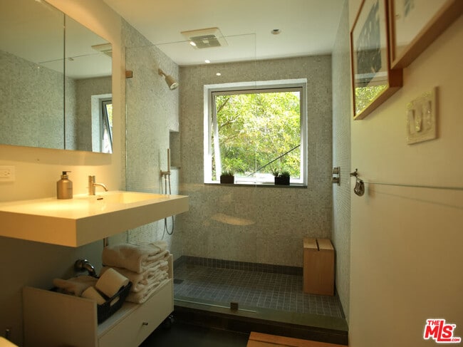 Building Photo - 10416 Corfu Ln