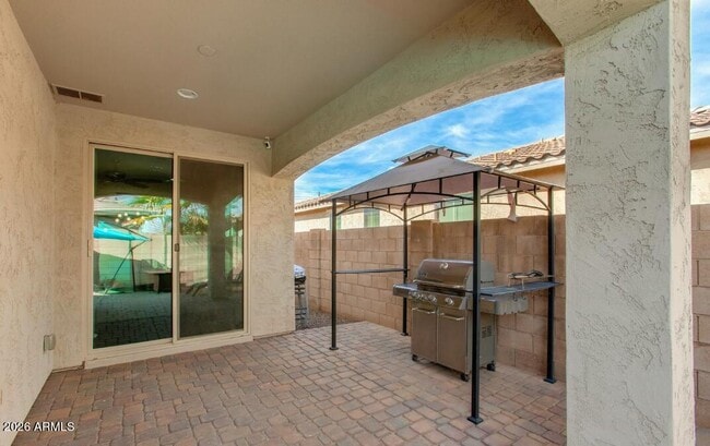 Building Photo - 287 N Jesse St