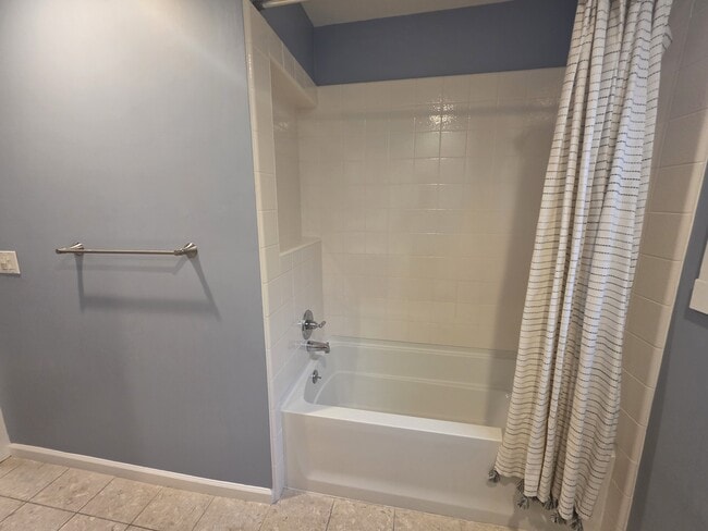 Building Photo - 175 Vasquez Ave