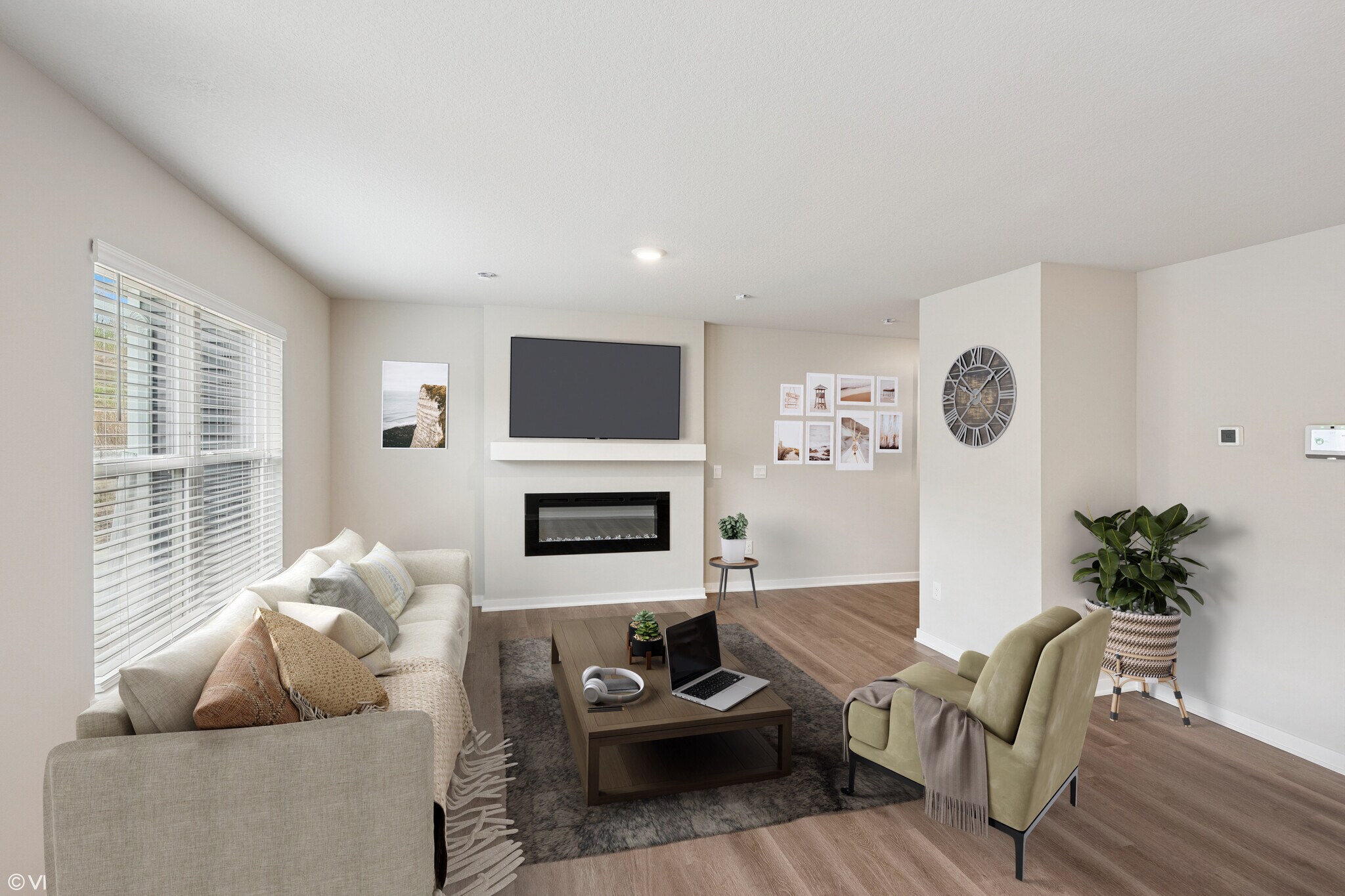 Building Photo - 356 Ember Dr
