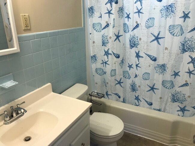 Building Photo - 4214 Washington Ave