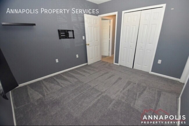 Building Photo - 315 Eagles Landing Ct