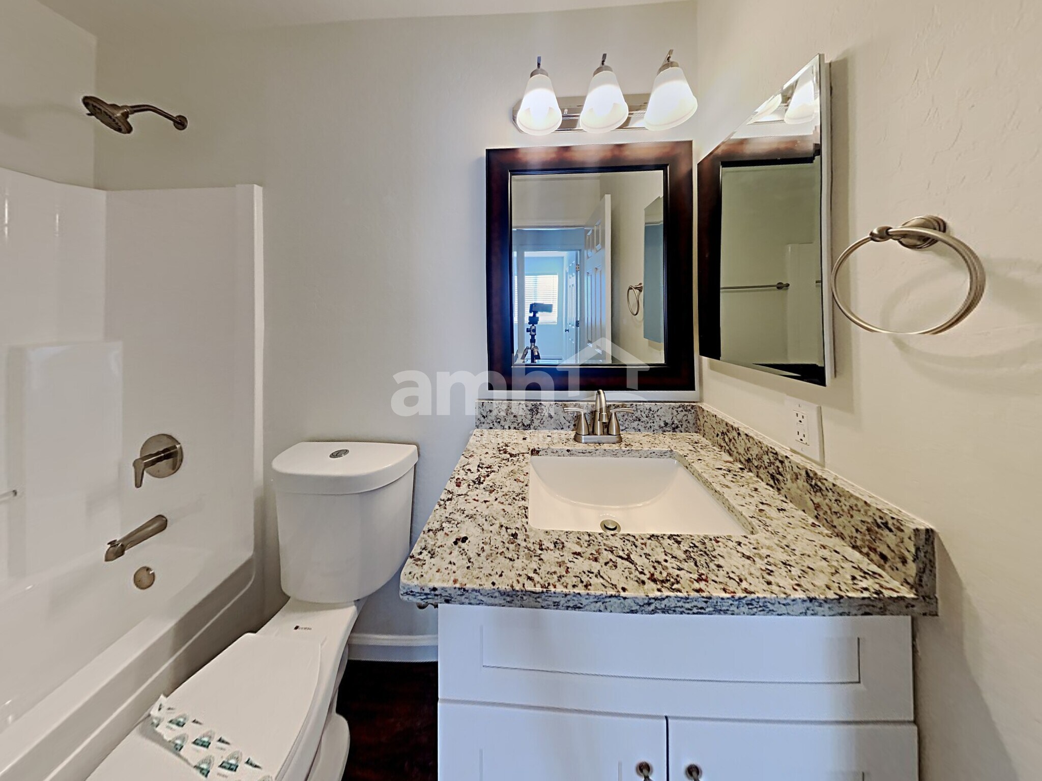 Building Photo - 1808 S 106th Ln