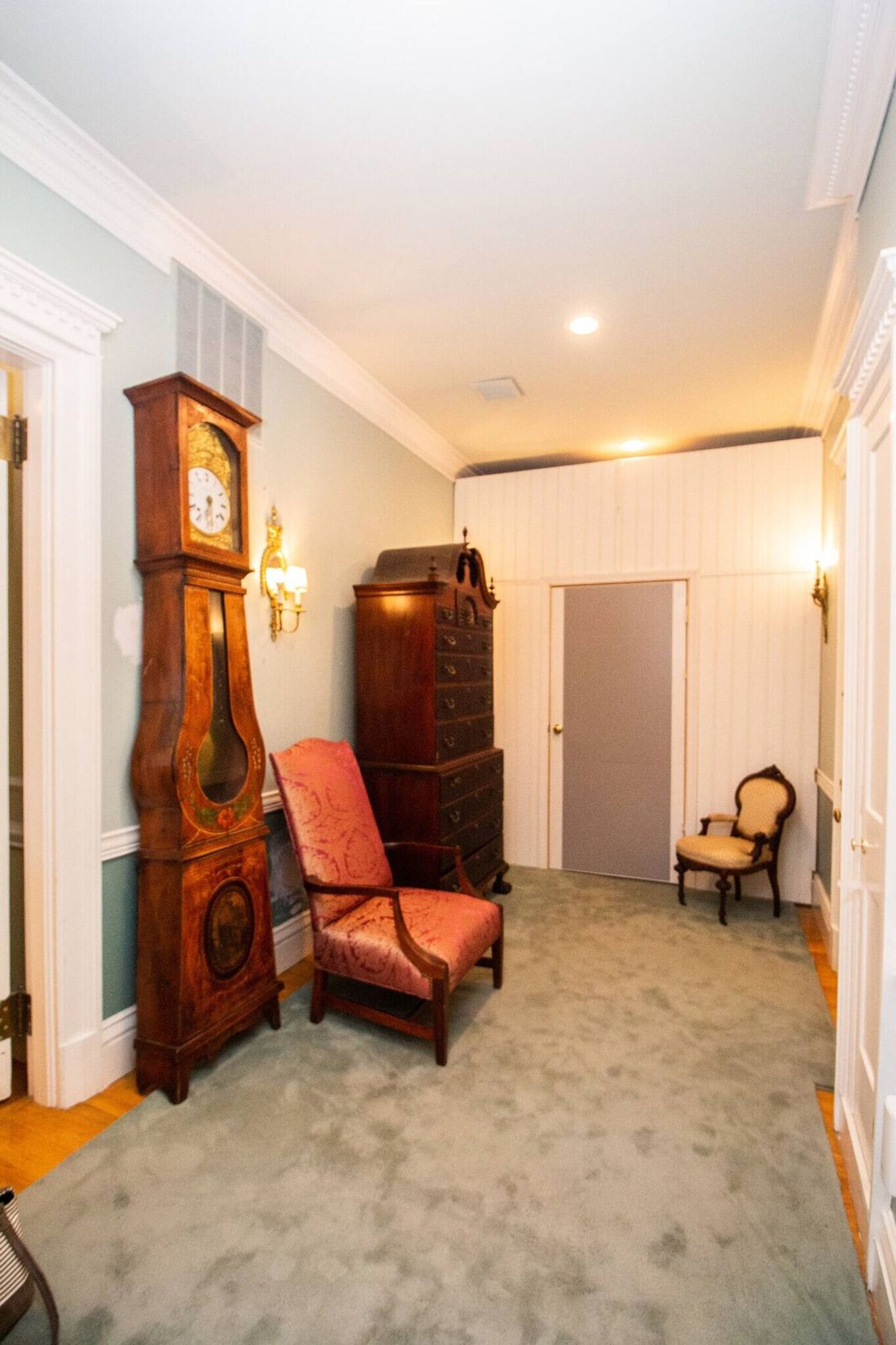 Building Photo - 290 Beacon St