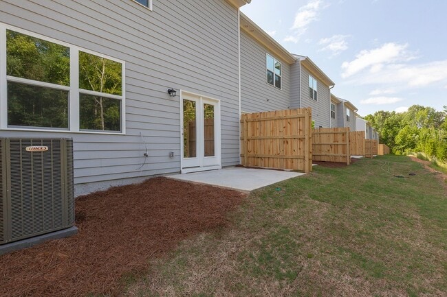 Building Photo - 3531 Cardinal Dr