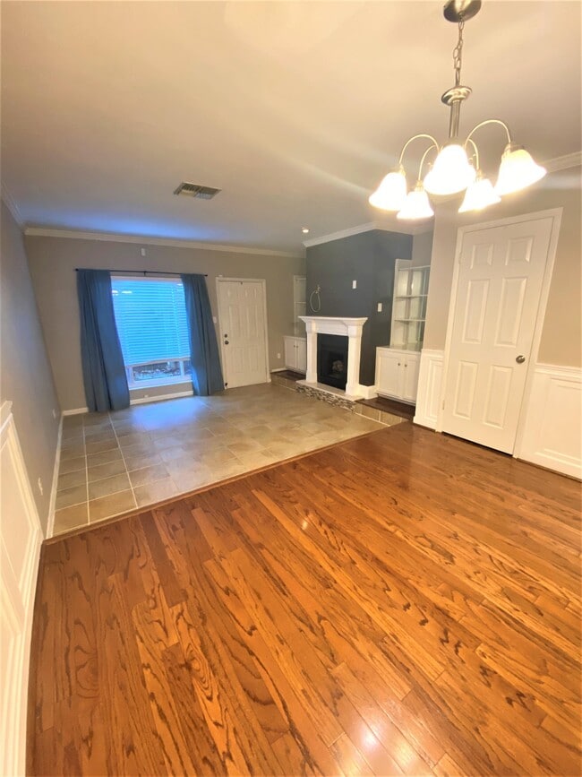 Building Photo - 7604 Ohio St