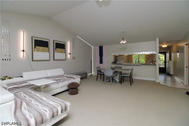 Building Photo - 5767 Deauville Cir