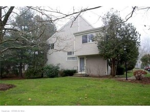 Building Photo - The Oxford Park Townhouse