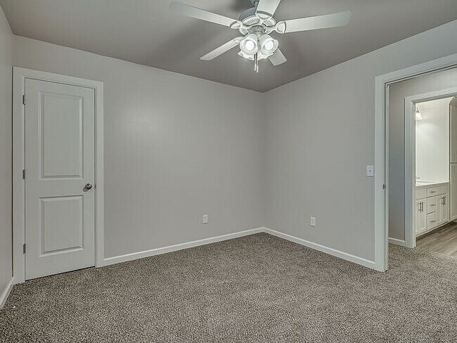 Building Photo - 12002 Rhya Ln