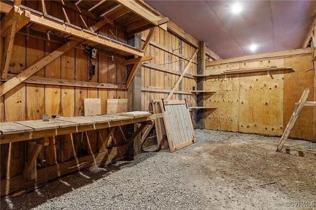 Building Photo - Rural Equestrian Retreat on 20 Acres