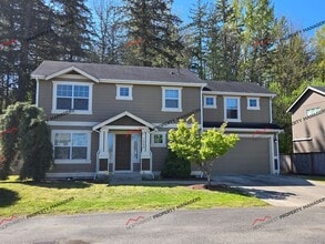 Building Photo - STATUS-AVAILABLE-|R16| $2450