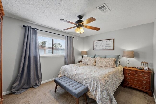 Building Photo - randon School District Home with access to a Lake, Walking Trails, and Pool