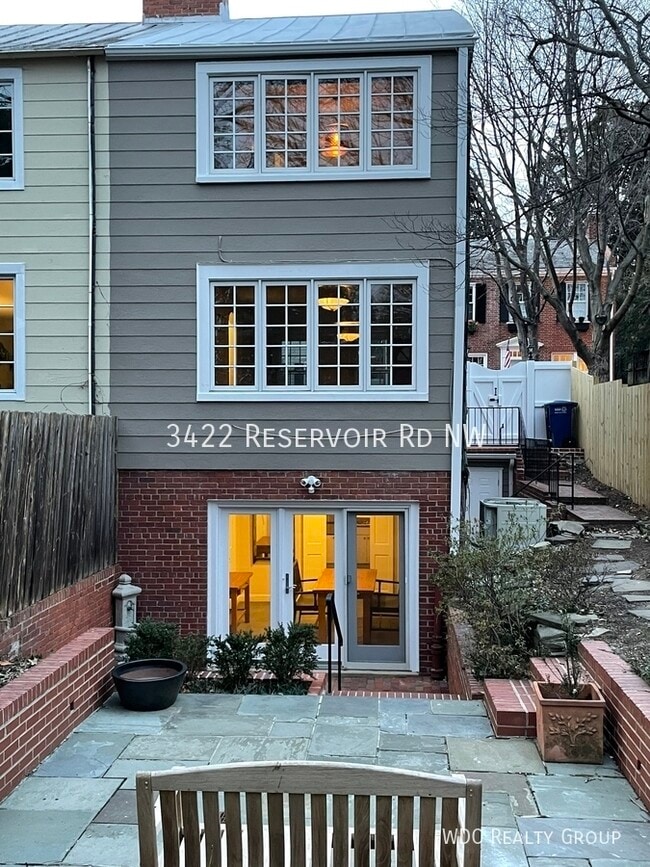 Building Photo - 3422 Reservoir Rd NW