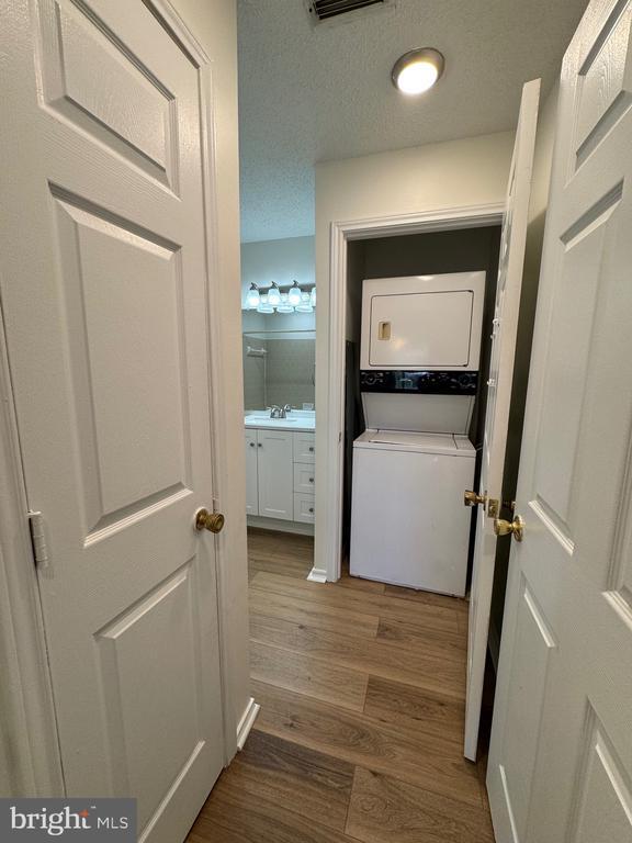 Building Photo - 20952 Timber Ridge Terrace