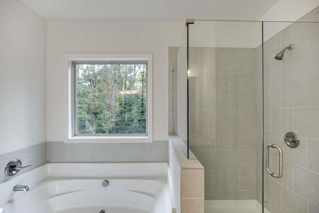 Building Photo - 230 Blue Dragon Dr