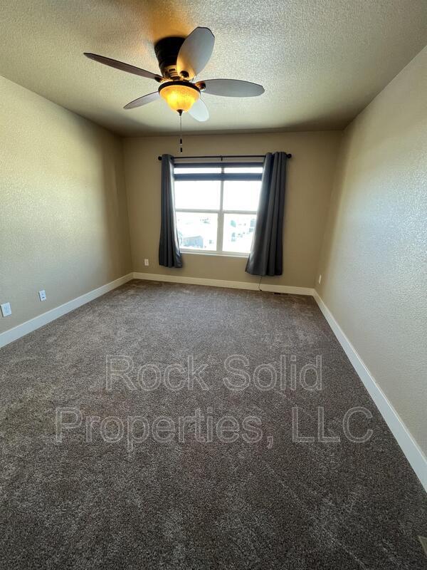 Building Photo - 3712 Gunsmoke Rd