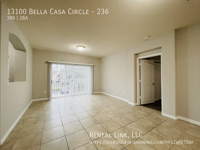 Building Photo - 13100 Bella Casa Cir