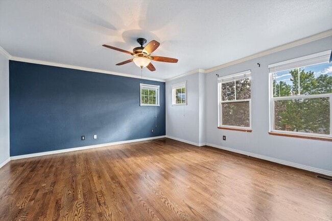 Building Photo - Beautiful 4-Bedroom Home in Lakewood with Finished Basement & Private Backyard