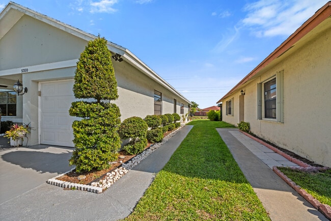 Building Photo - 5310 Kim Ct