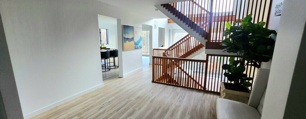 Building Photo - 41 Breeds Hill Pl