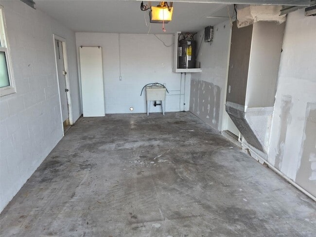 Building Photo - 13636 Veronica Dr