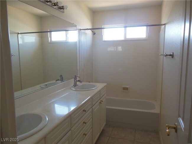 Building Photo - 2683 Regency Cove Ct