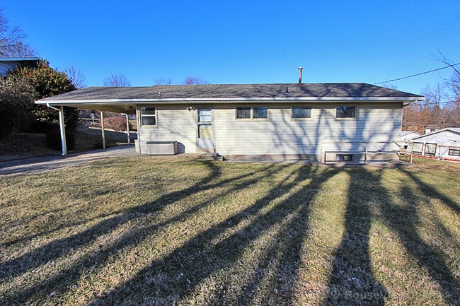 Building Photo - House in Cape Girardeau