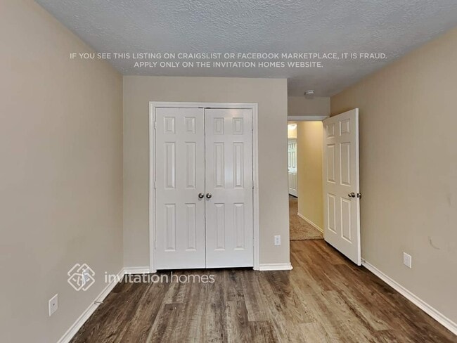 Building Photo - 308 Glade Bridge Ln