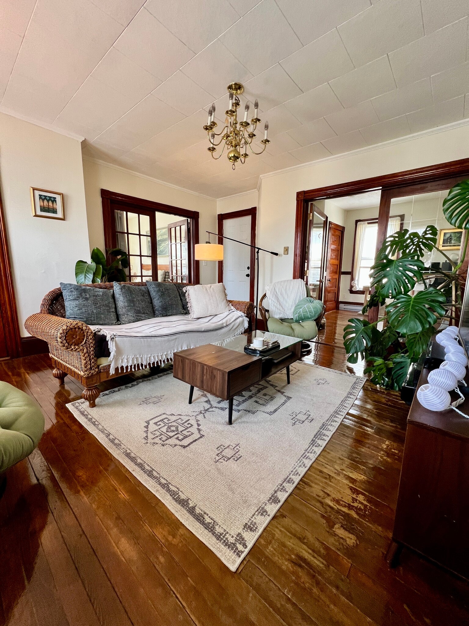 Livingroom - 94 Graham St