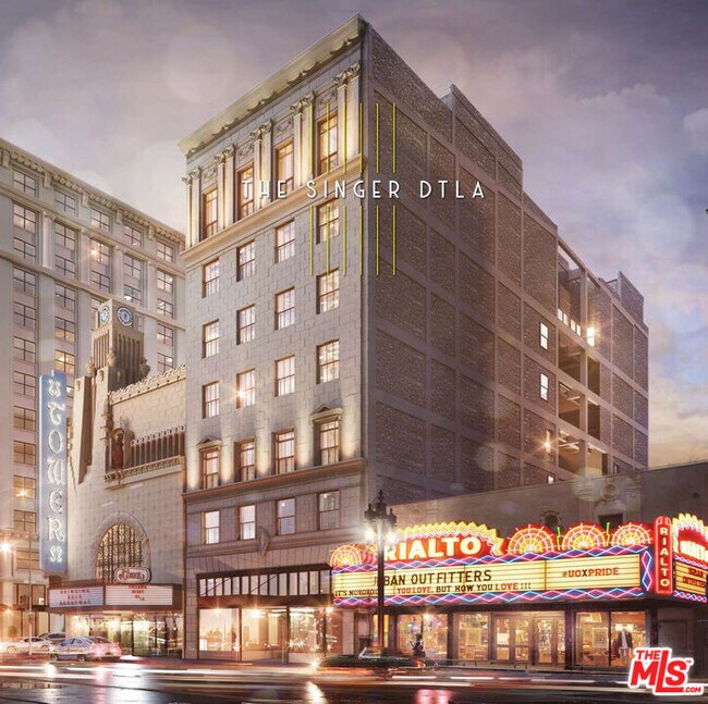 Building Photo - 808 S Broadway