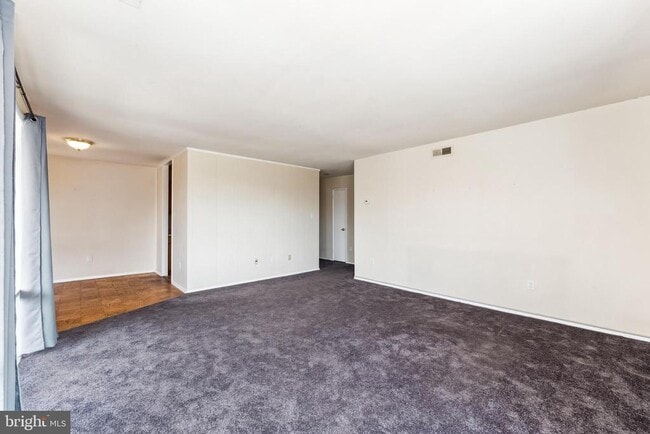 Building Photo - 7208 Donnell Pl