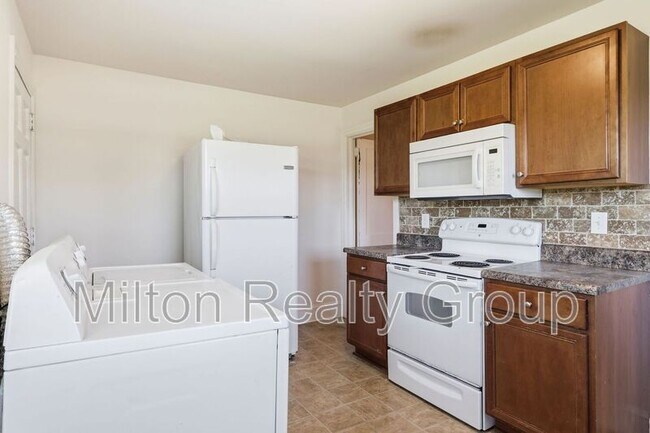 Building Photo - 4212 US-421