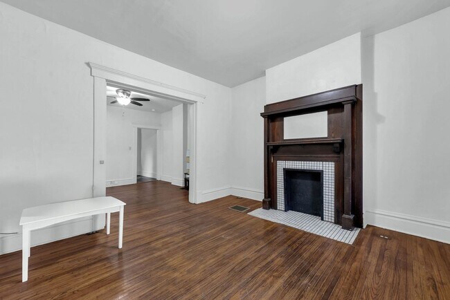 Primary Photo - 2204-2206-2206 N 4th St